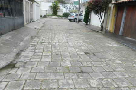 Sobrado à venda com 3 suítes em Brooklin, São Paulo, SP