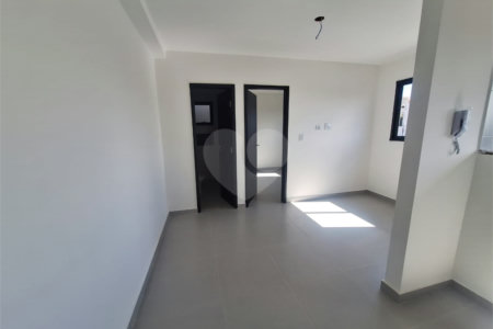 Casa à venda com 1 quarto em Parada Inglesa, São Paulo, SP