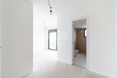 Apartamento à venda com 3 suítes em Brooklin Paulista, São Paulo, SP