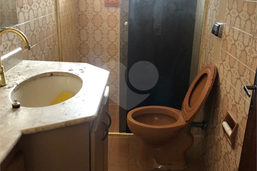 Sobrado à venda com 3 quartos, sendo 1 suíte, no Centro, Mairiporã, SP
