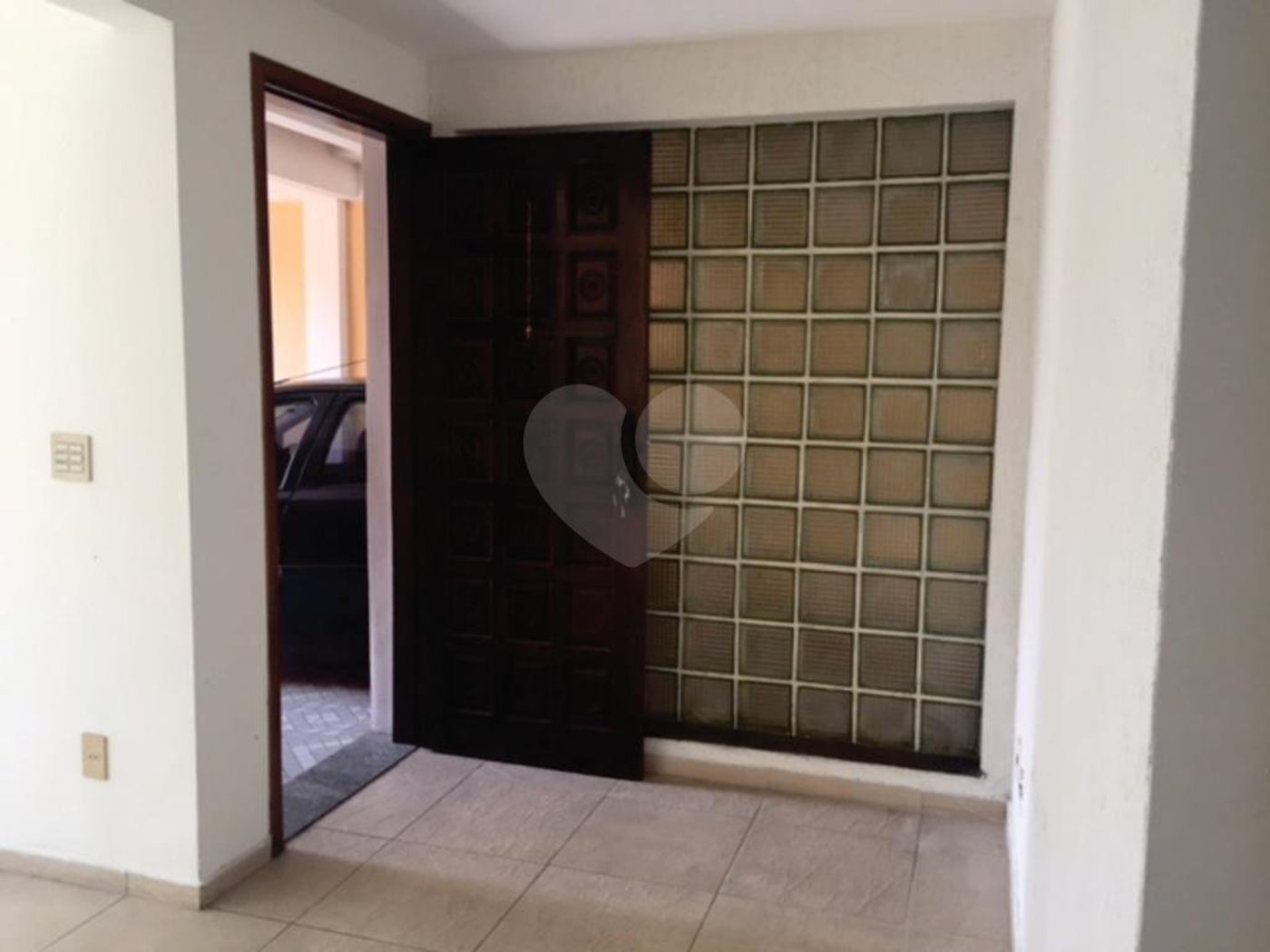 Sobrado à venda com 4 quartos, sendo 1 suíte, em Parque Edu Chaves, São Paulo, SP