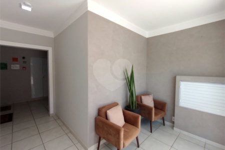 Apartamento à venda com 2 quartos em Vila Asem, Itapetininga, SP