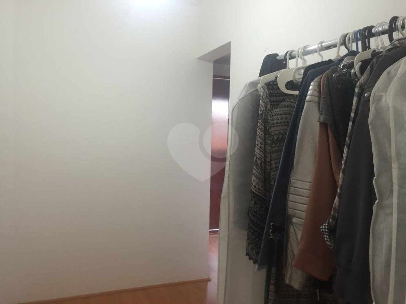 Casa à venda com 3 quartos, sendo 1 suíte, em Santa Teresinha, São Paulo, SP