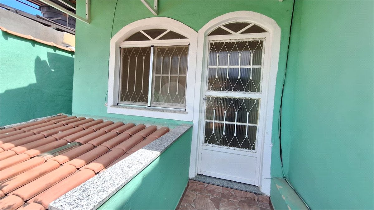 Sobrado à venda com 2 quartos em Campo Grande, Rio de Janeiro, RJ