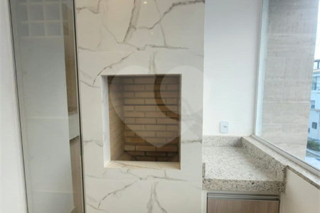 Apartamento para alugar com 2 quartos em Miguel Couto, Cabo Frio, RJ