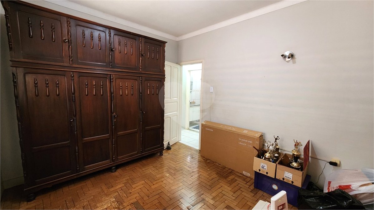Casa à venda com 3 quartos no Centro, Araraquara, SP