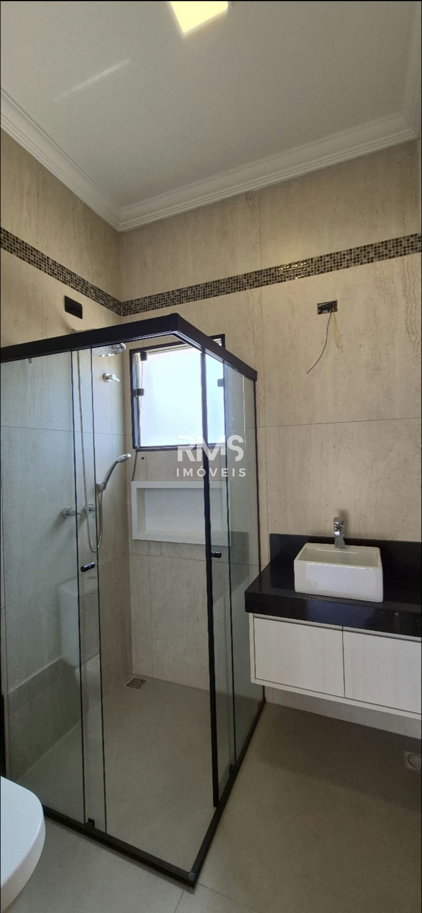 Casa à venda com 3 suítes no condomínio Santo Antonio ii, Itu - SP