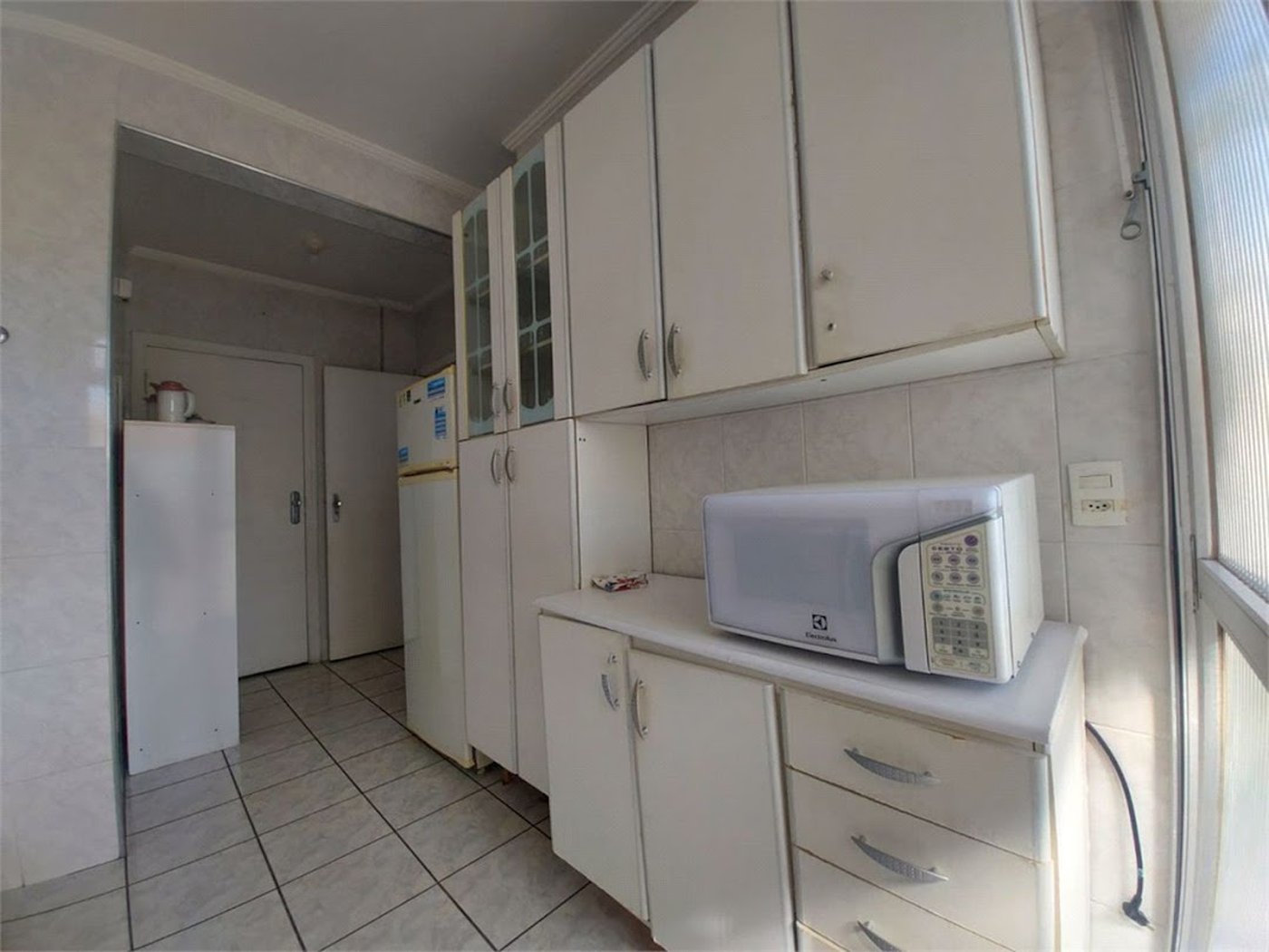 Apartamento com 3 dormitórios à venda, 87 m² por R$ 400.000,00 - Jardim Praiano - Guarujá/SP