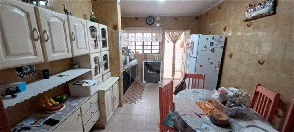 Casa à venda com 4 quartos em Vila Bossi, Louveira, SP