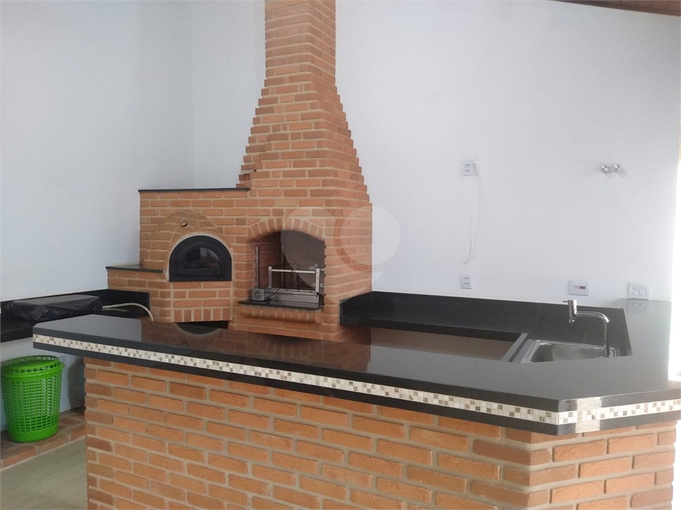 Casa à venda com 4 quartos, sendo 2 suítes,  no condomínio Damha Iii, São Carlos - SP