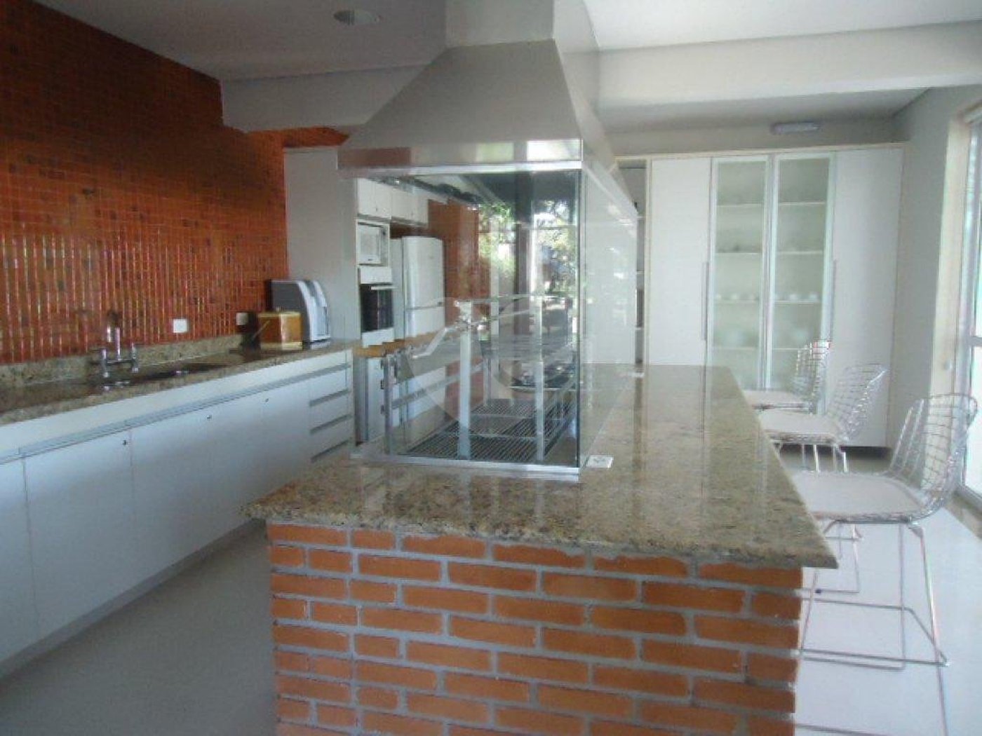 Casa à venda com 4 suítes em Tremembé, São Paulo, SP