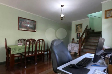 Casa à venda com 3 suítes em Jardim Namba, São Paulo, SP