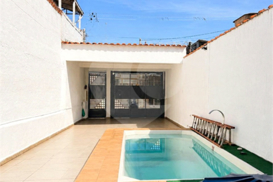 Casa à venda com 5 quartos, sendo 1 suíte, em Parque Edu Chaves, São Paulo, SP