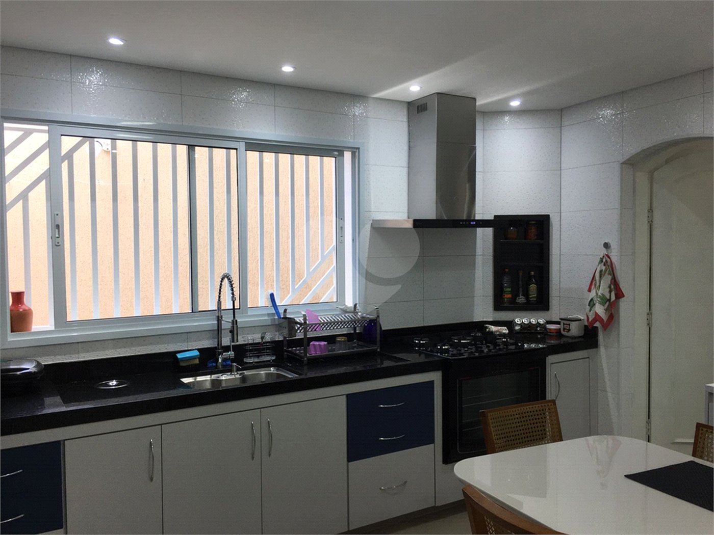 Sobrado à venda com 3 quartos, sendo 1 suíte, em Jaçanã, São Paulo, SP