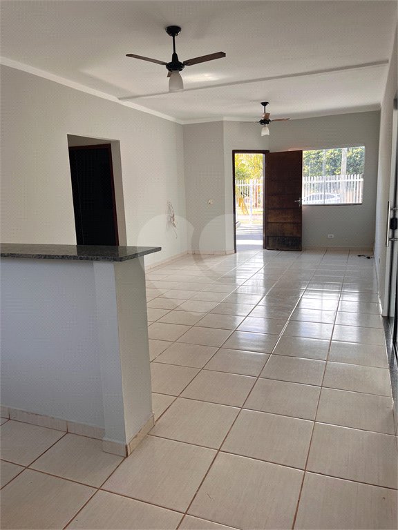 Casa à venda com 3 quartos em Ipê, Três Lagoas, MS