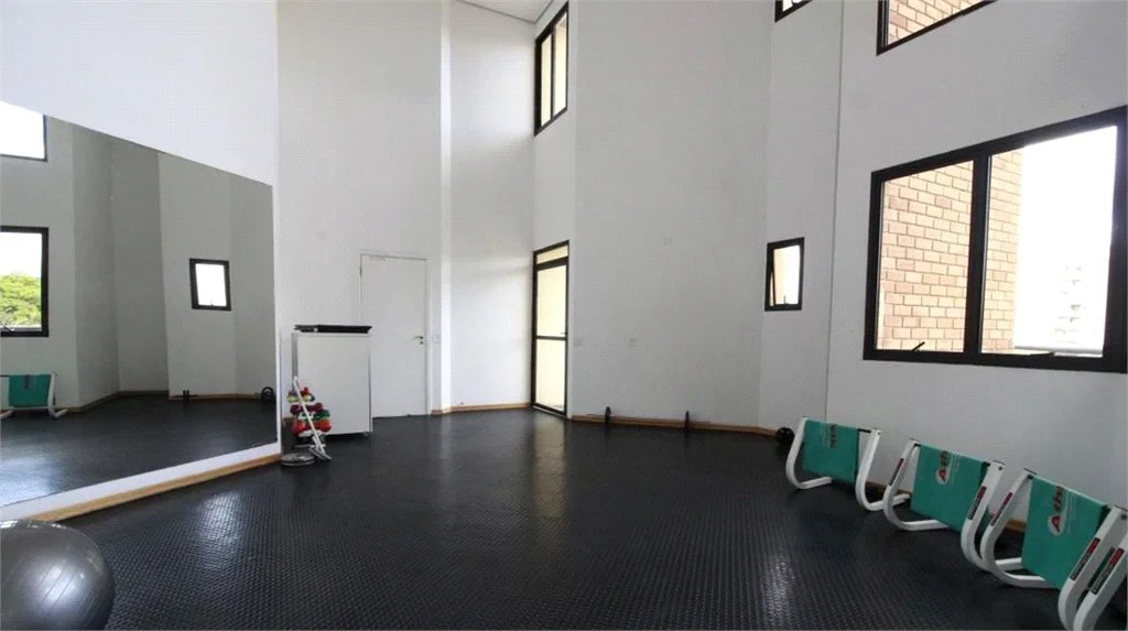 Flat à venda com 1 quarto em Jardim Ampliação, São Paulo, SP