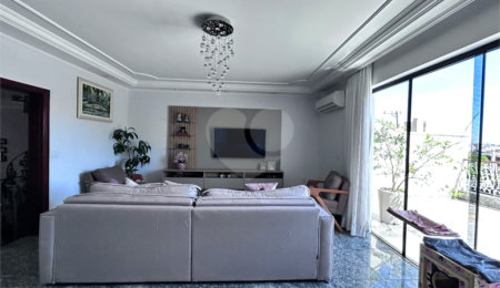 Casa à venda com 3 quartos, sendo 1 suíte,  em Jardim do Lago, Jundiaí, SP