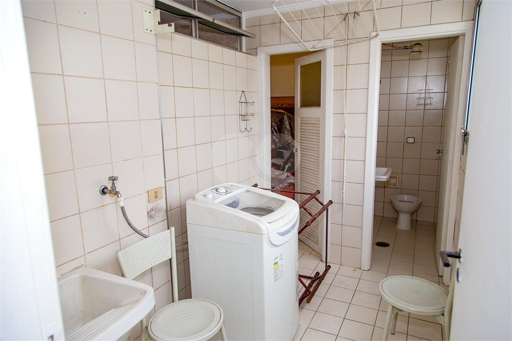 Apartamento à venda ou para alugar com 3 quartos, sendo 1 suíte, em Cerqueira César, São Paulo, SP