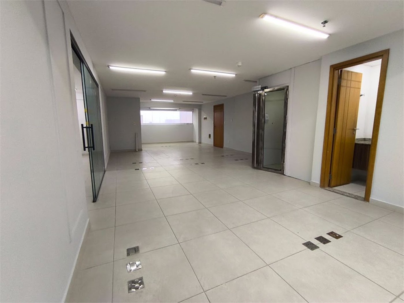 Sala Comercial para locação, Marapé, Santos - SA0043.