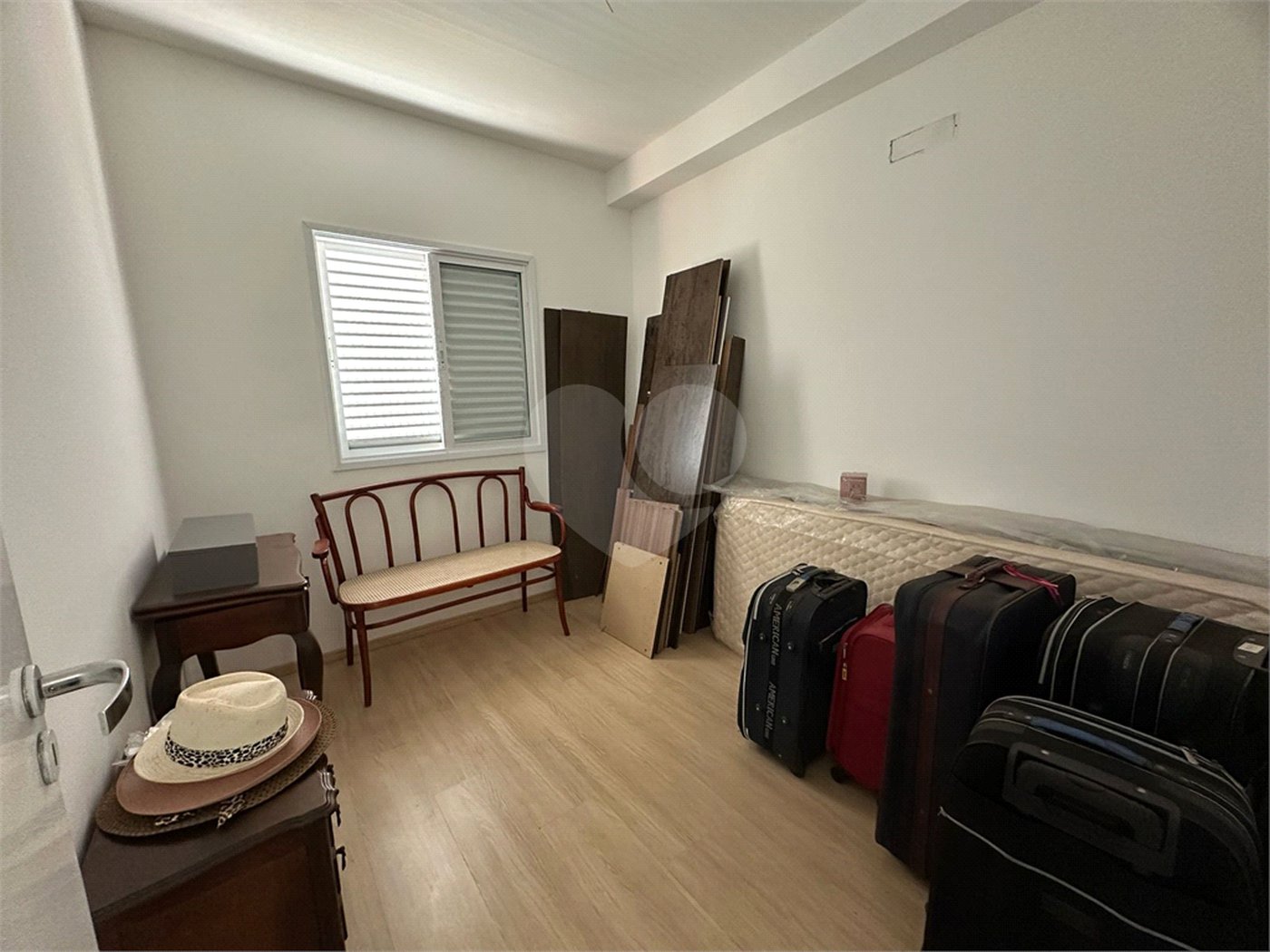 Apartamento à venda com 3 quartos, sendo 1 suíte, em Vila Macia, Itapetininga, SP