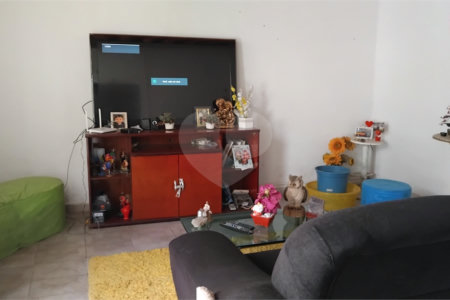 Chácara à venda com 2 quartos em Vila Caputera, Mogi das Cruzes, SP