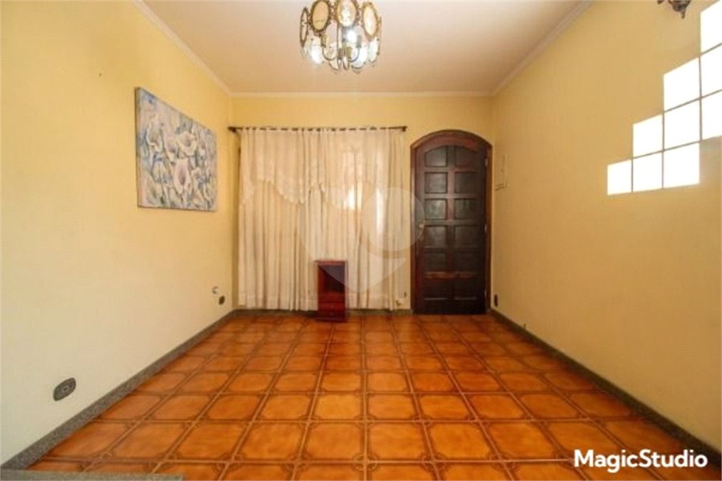 Casa à venda com 4 quartos, sendo 1 suíte,  em Parque São Lucas, São Paulo, SP