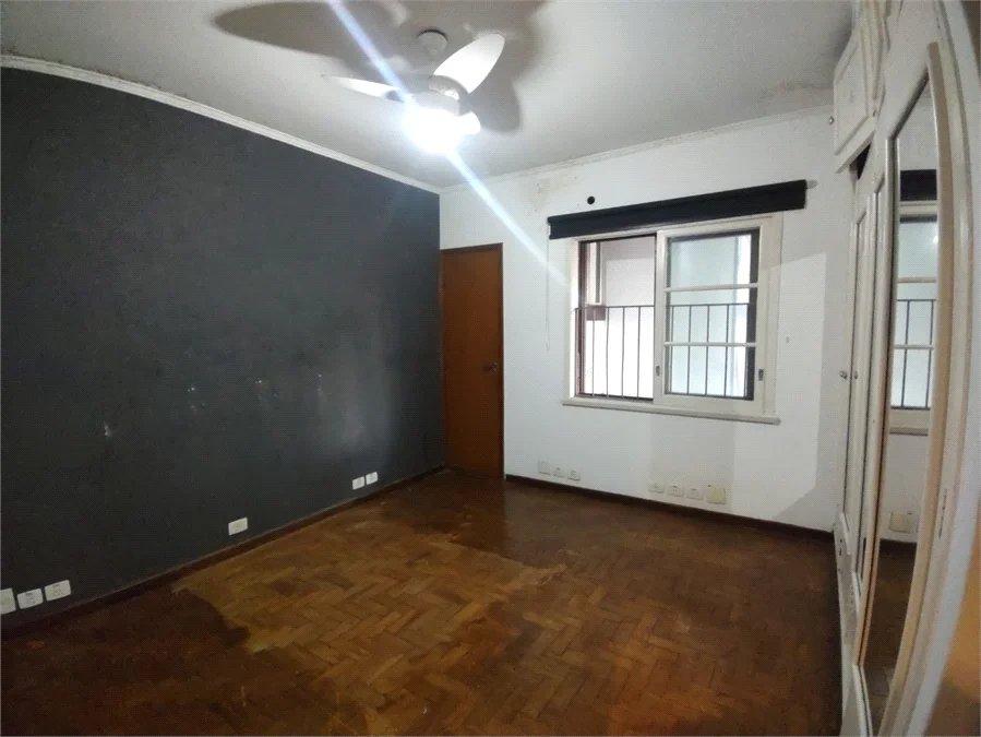 Sobrado à venda com 5 quartos, sendo 3 suítes, em Cidade Monções, São Paulo, SP
