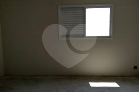 Casa à venda com 2 quartos no condomínio Residencial Bella Suissa, Mogi das Cruzes - SP