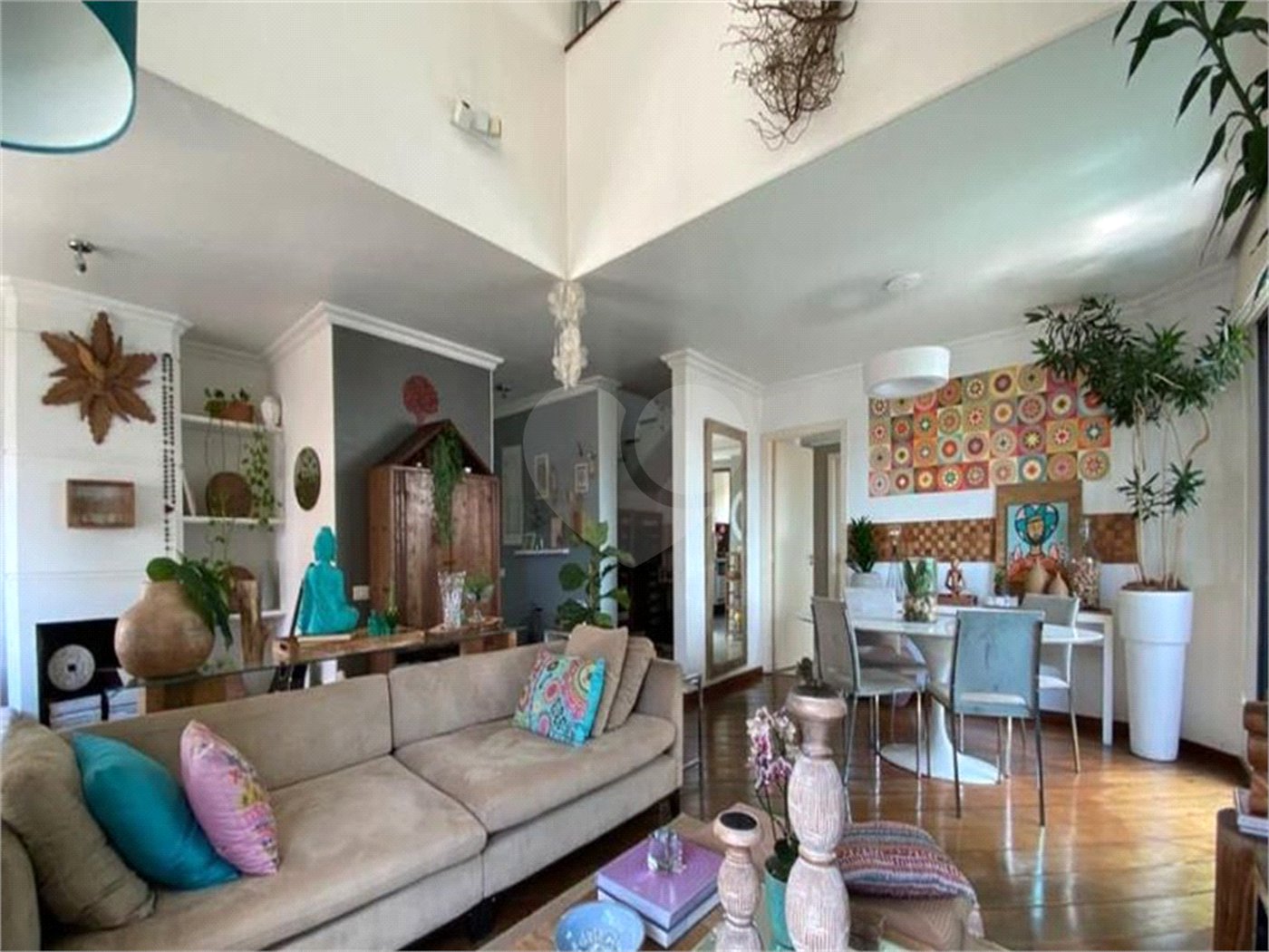 Apartamento à venda com 3 suítes em Vila Suzana, São Paulo, SP