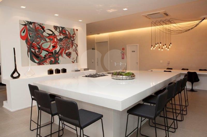 Apartamento à venda com 1 quarto em Brooklin, São Paulo, SP