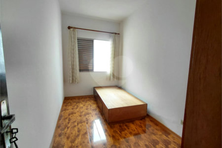 Sobrado à venda com 3 quartos em Vila Romana, São Paulo, SP