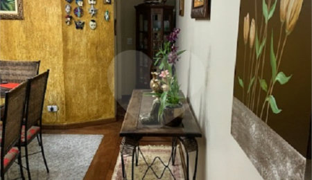 Sobrado à venda com 3 quartos, sendo 1 suíte, em Tremembé, São Paulo, SP