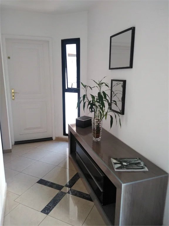 Apartamento à venda com 4 quartos, sendo 1 suíte, em Vila Andrade, São Paulo, SP