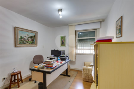 Apartamento à venda com 4 quartos, sendo 1 suíte, em Alto da Boa Vista, São Paulo, SP