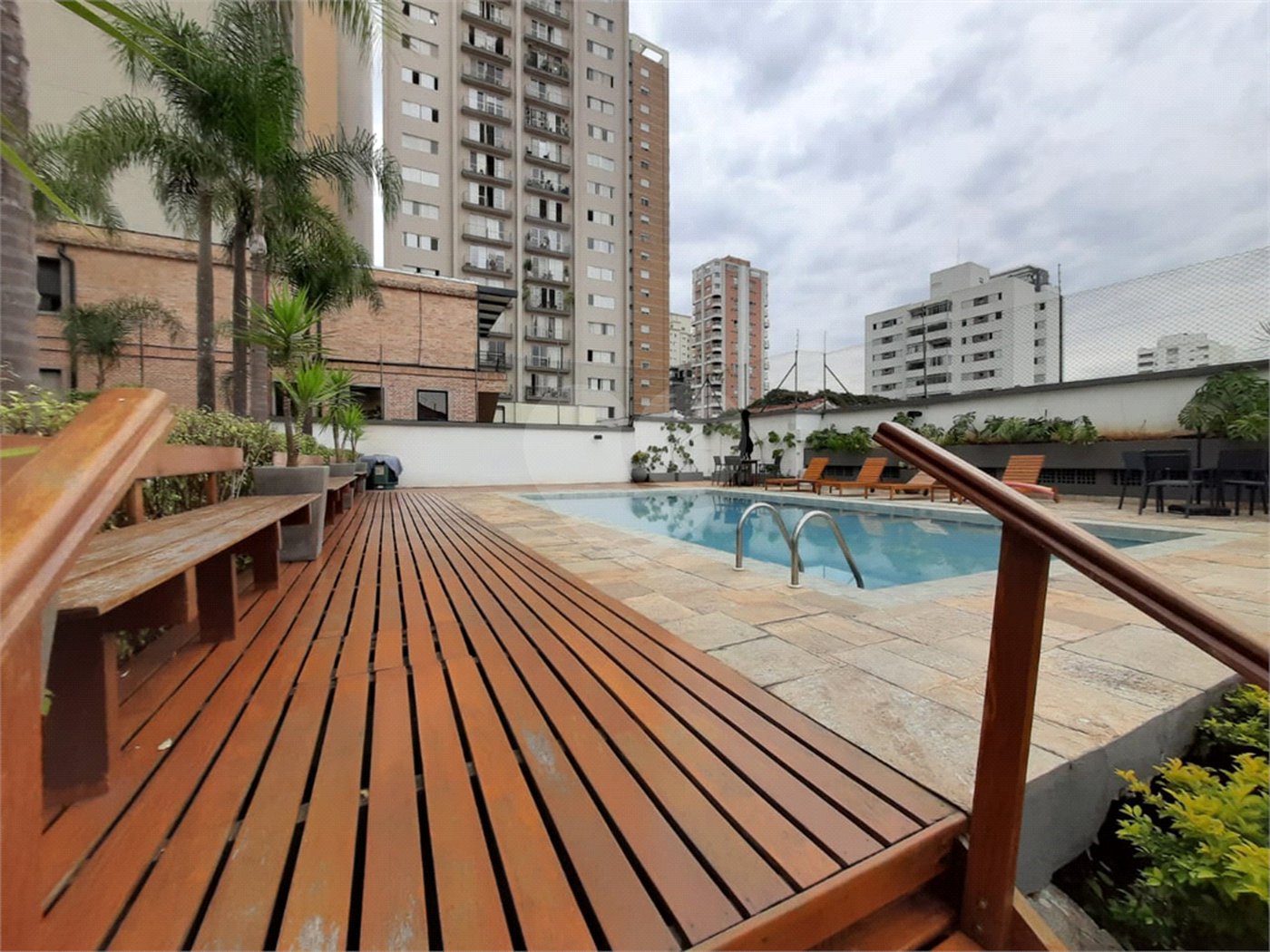 Apartamento à venda com 3 suítes em Pinheiros, São Paulo, SP