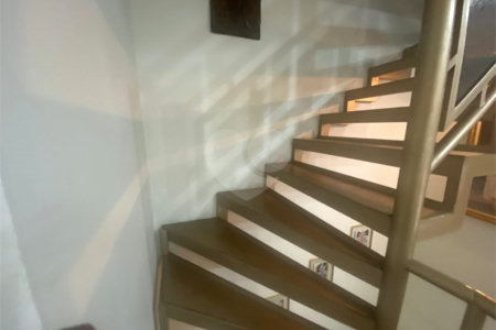 Casa à venda com 3 suítes em Vila Carrão, São Paulo, SP