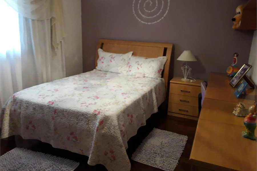 Sobrado à venda com 4 quartos, sendo 1 suíte, em Tremembé, São Paulo, SP