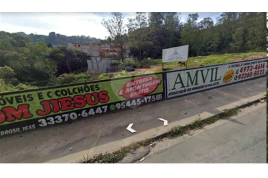 Terreno à venda no condomínio Maracanã, Santo André - SP