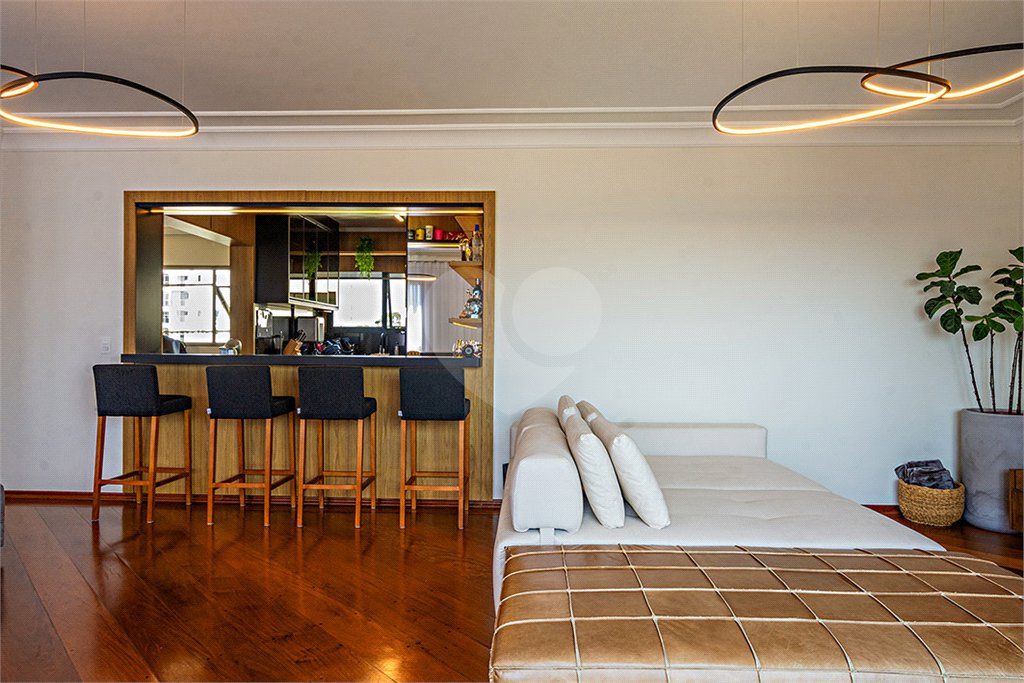 Apartamento à venda com 4 quartos, sendo 3 suítes, em Morumbi, São Paulo, SP