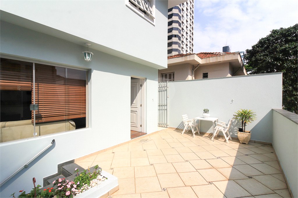 Casa à venda com 3 quartos, sendo 1 suíte,  em Santana, São Paulo, SP