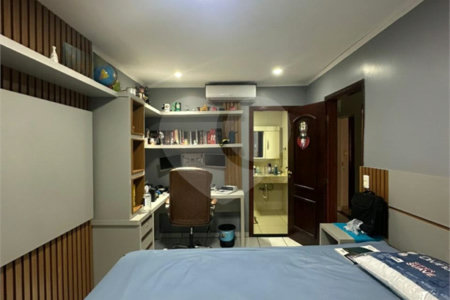 Casa à venda com 6 suítes em Pedro Juan Caballero, Amambay