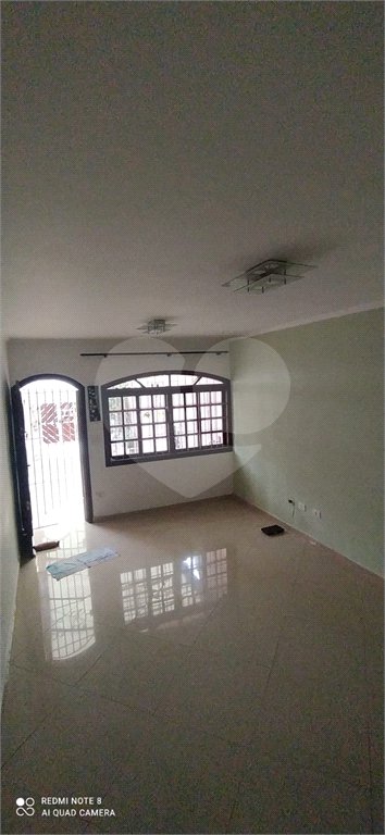 Sobrado à venda com 2 quartos em Tremembé, São Paulo, SP