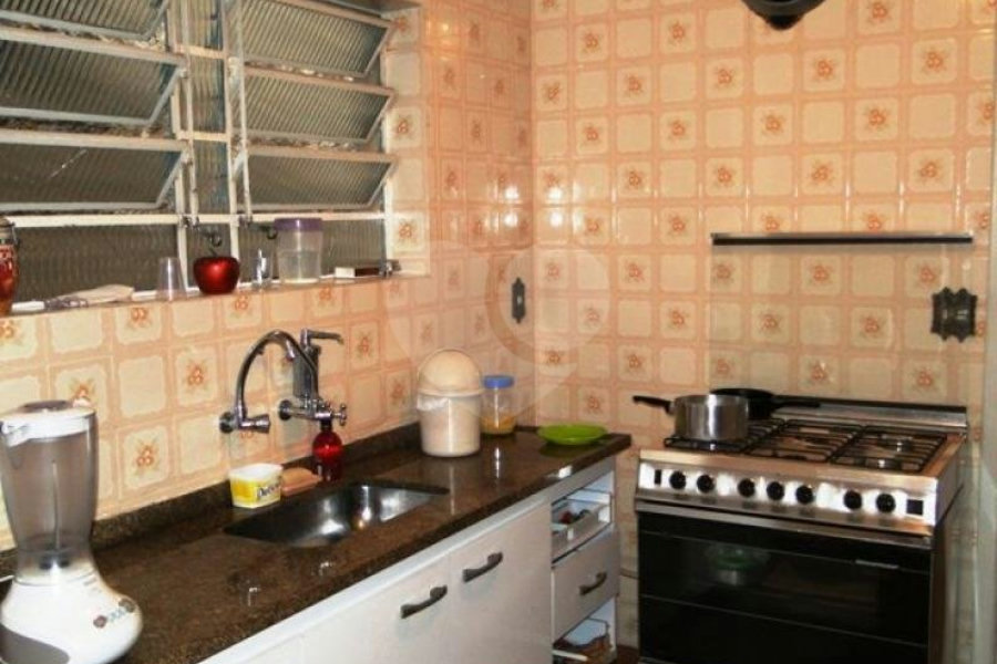 Casa Térrea à venda com 4 quartos, sendo 1 suíte, em Jardim Virginia Bianca, São Paulo, SP