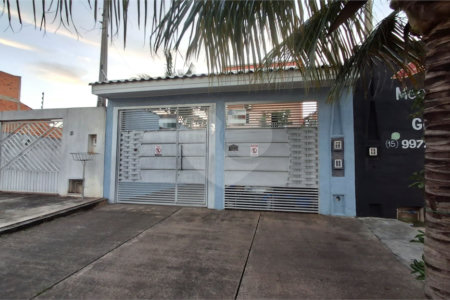 Casa à venda com 3 quartos, sendo 1 suíte, em Parque São Bento, Sorocaba, SP