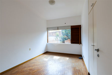 Casa Térrea à venda com 3 quartos, sendo 1 suíte, em Jardim Petrópolis, São Paulo, SP