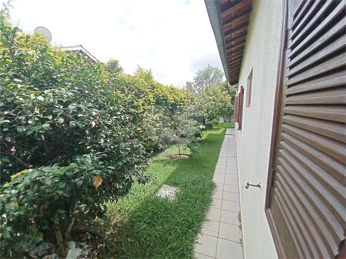 Casa a Venda no Condomínio Vista Alegre - Café em Vinhedo/SP