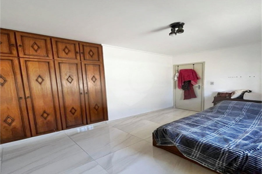 Sobrado à venda com 2 quartos em Santana, São Paulo, SP