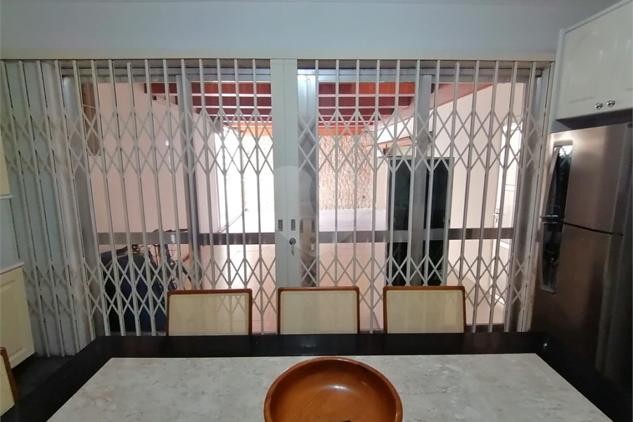 Casa Térrea à venda com 3 quartos, sendo 1 suíte,  em Vila Mariana, São Paulo, SP