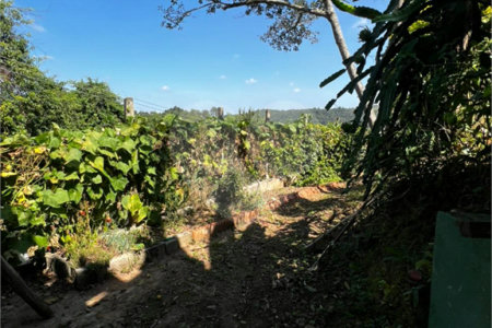 Casa à venda com 3 quartos, sendo 1 suíte, no Centro, Guararema, SP