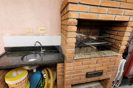 Sobrado à venda com 3 quartos, sendo 1 suíte, em Vila Romana, São Paulo, SP